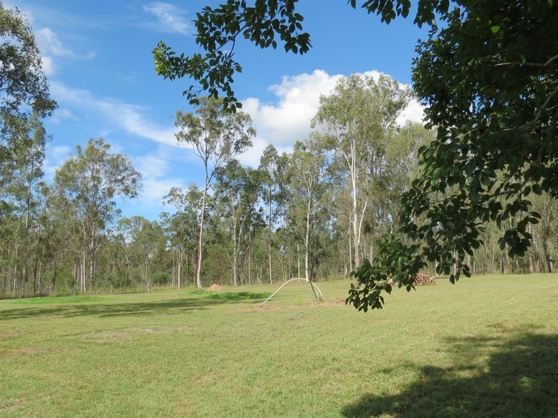 20 Langtons Lane, Esk QLD 4312