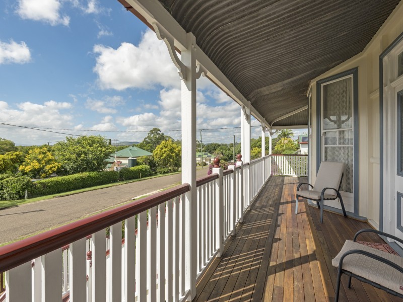 15 Drem Street, Toogoolawah QLD 4313