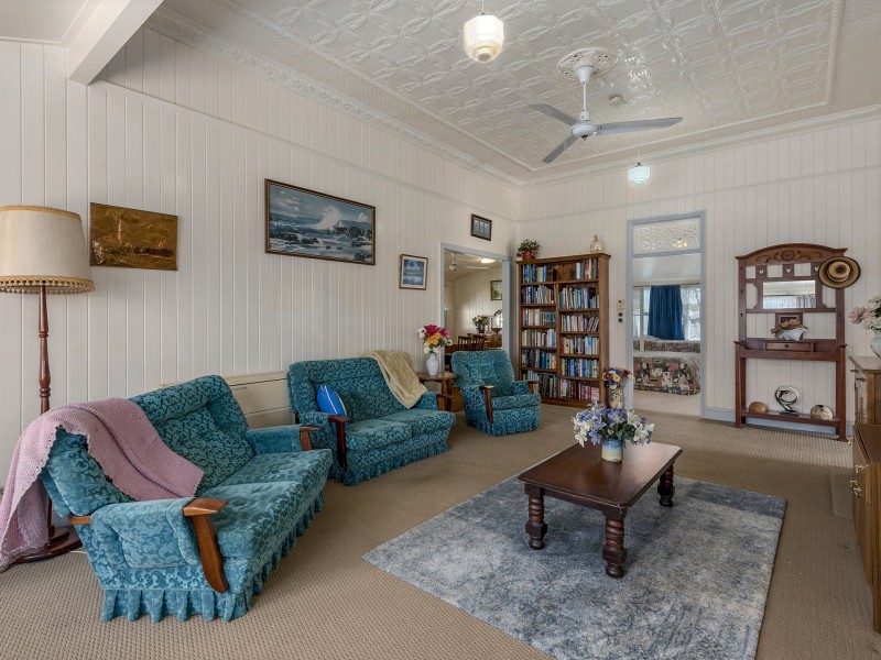 15 Drem Street, Toogoolawah QLD 4313