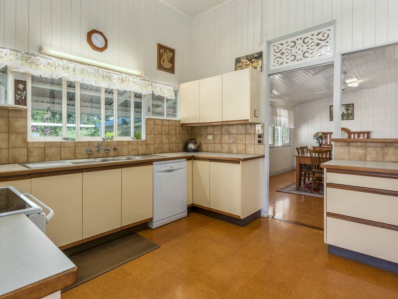 15 Drem Street, Toogoolawah QLD 4313