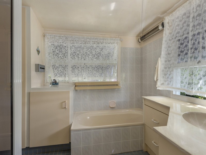 15 Drem Street, Toogoolawah QLD 4313