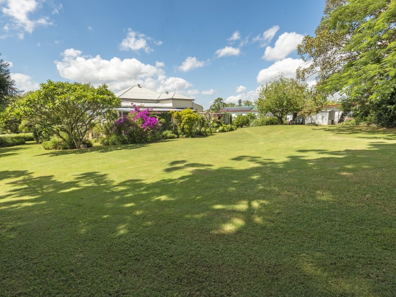 15 Drem Street, Toogoolawah QLD 4313