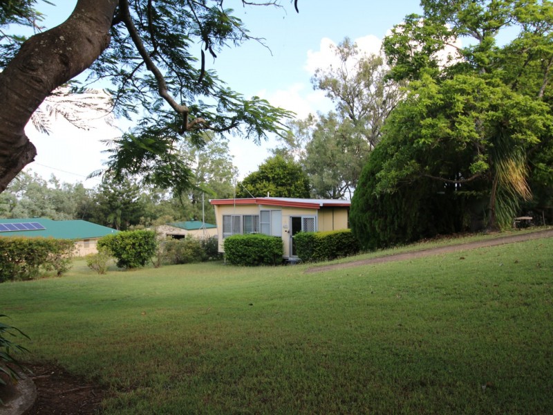 67 Bellambi Street, Toogoolawah QLD 4313