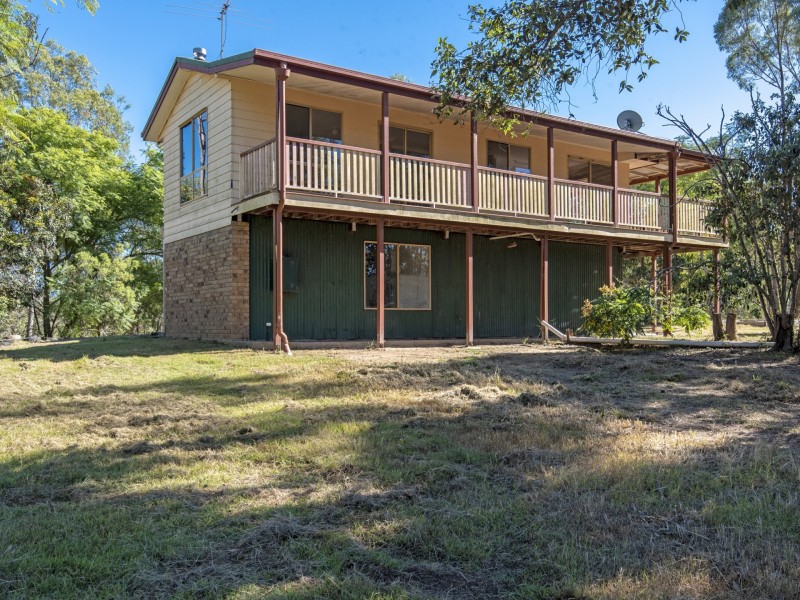 42 Aspen Drive, Esk QLD 4312