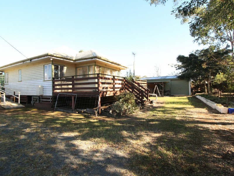 4 Rashford Street, Esk QLD 4312