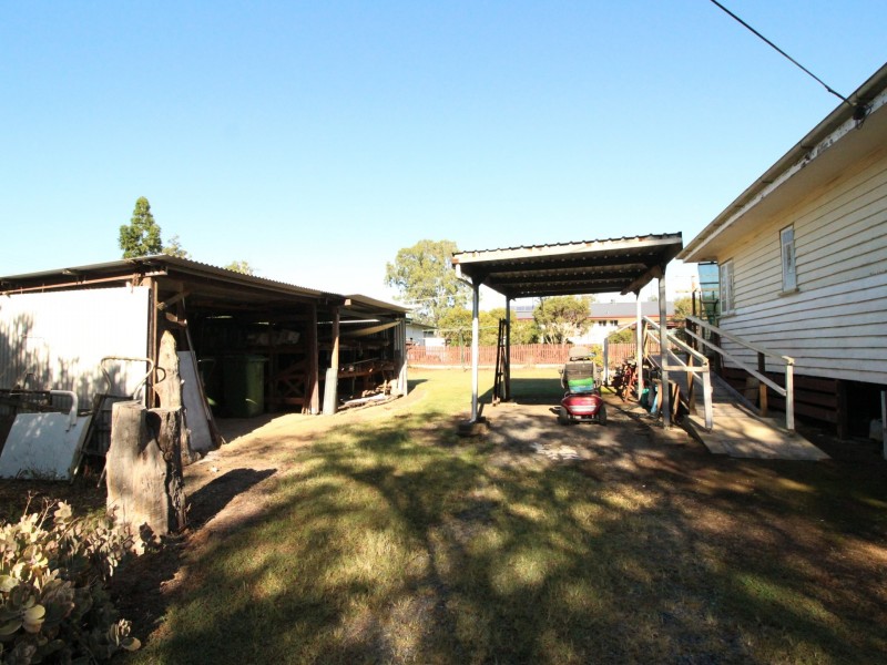 4 Rashford Street, Esk QLD 4312