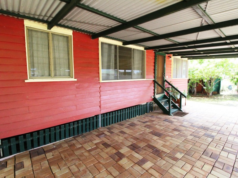 73 Fulham Street, Toogoolawah QLD 4313