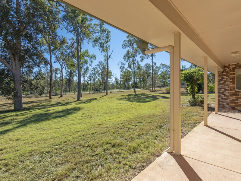 16 Gloucester Court, Mount Hallen QLD 4312