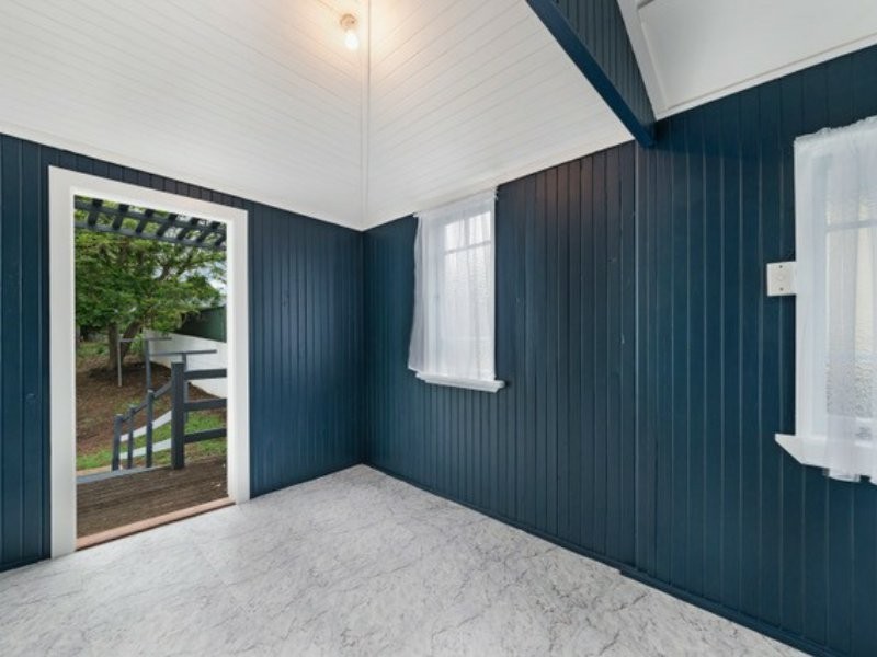 15 Ethel Street, Kilcoy QLD 4515