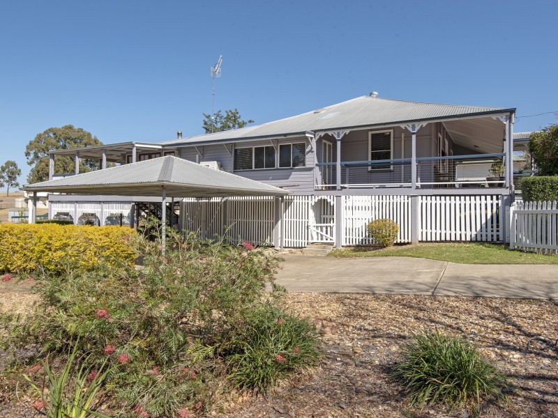 82 Eskdale Road, Toogoolawah QLD 4313