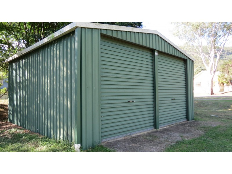 72 Ipswich Street, Esk QLD 4312