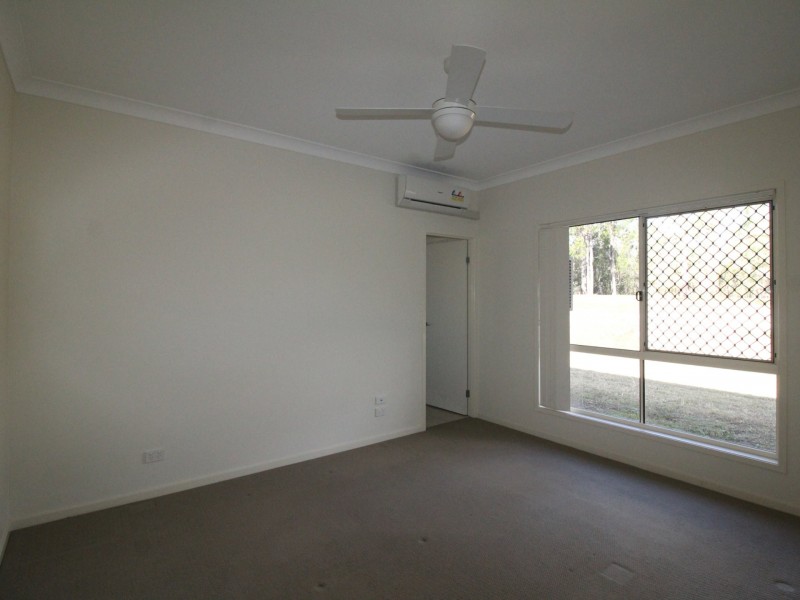 189 Edinburgh Drive, Mount Hallen QLD 4312