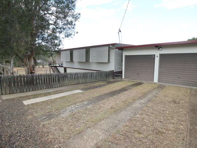 5 Stanley Street, Moore QLD 4306