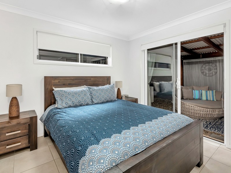 10 First Avenue, Somerset Dam QLD 4312