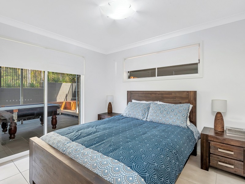 10 First Avenue, Somerset Dam QLD 4312