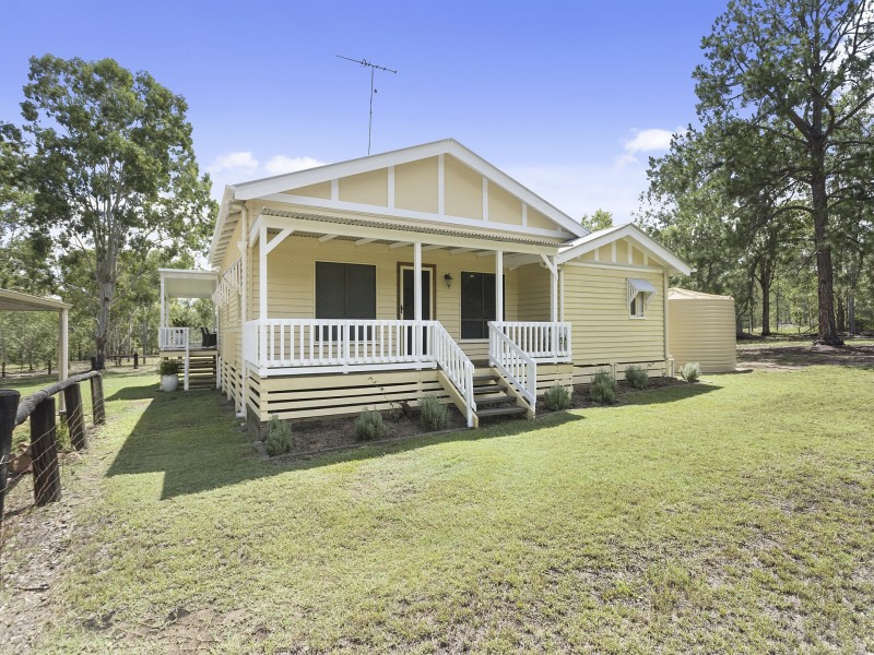 48 Elm Street, Esk QLD 4312