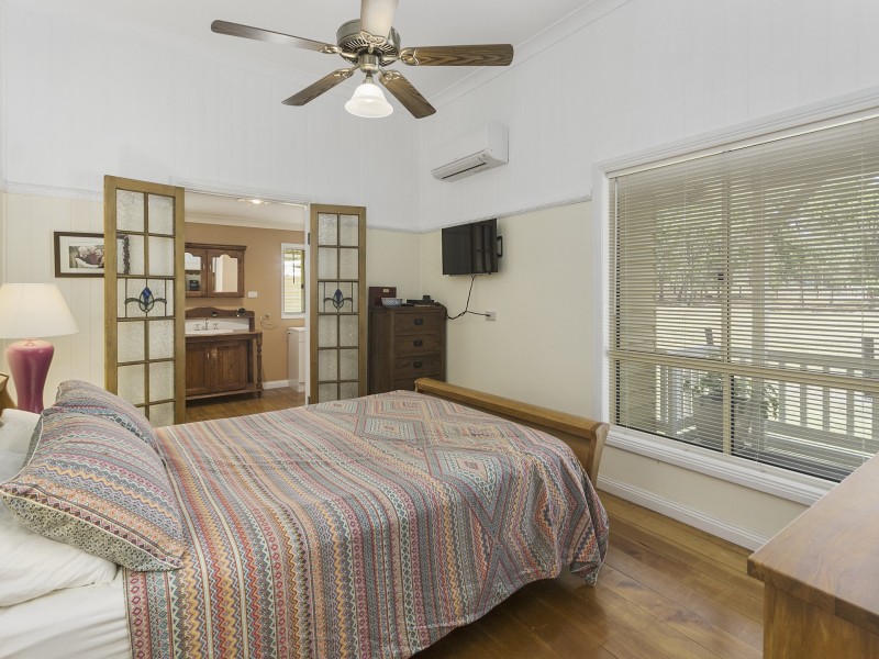 48 Elm Street, Esk QLD 4312