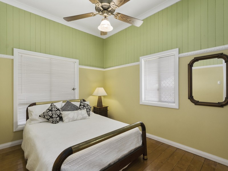 48 Elm Street, Esk QLD 4312