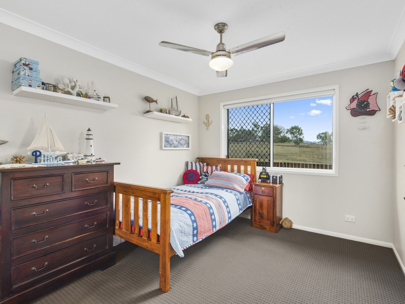 86 Fulham Street, Toogoolawah QLD 4313