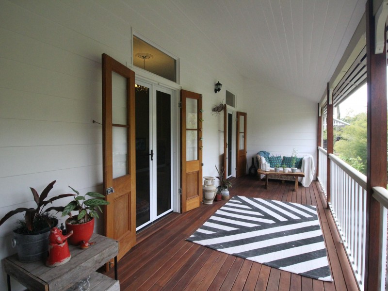 256 Ipswich Street, Esk QLD 4312
