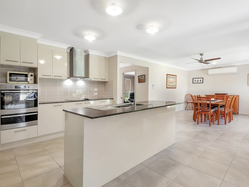 59 Bellambi Street, Toogoolawah QLD 4313