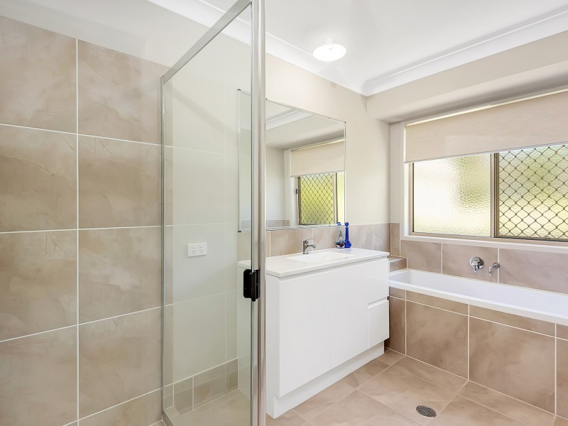59 Bellambi Street, Toogoolawah QLD 4313