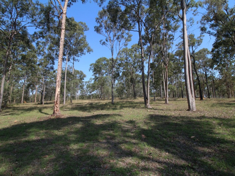 74 Gloucester Court, Mount Hallen QLD 4312