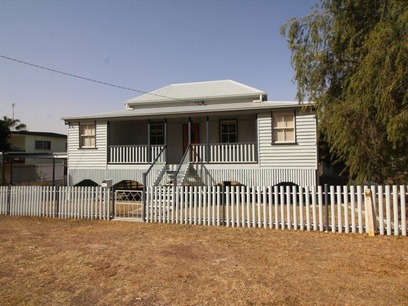 68 George Street, Toogoolawah QLD 4313