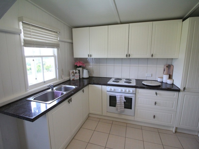 68 George Street, Toogoolawah QLD 4313