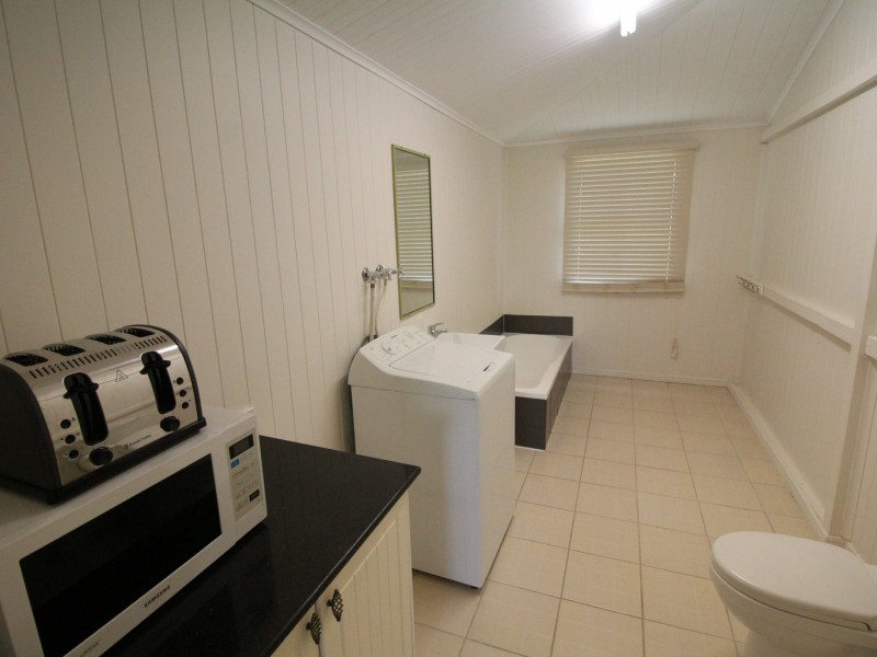 68 George Street, Toogoolawah QLD 4313