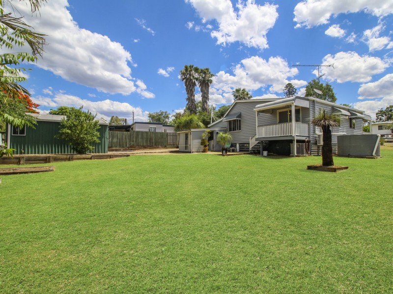 14 Mangerton Street, Toogoolawah QLD 4313