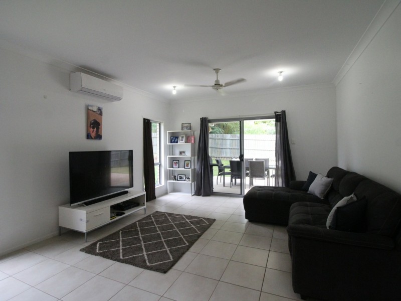 78 Middle Street, Esk QLD 4312