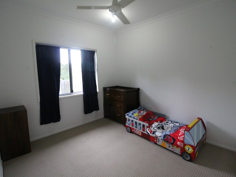 78 Middle Street, Esk QLD 4312