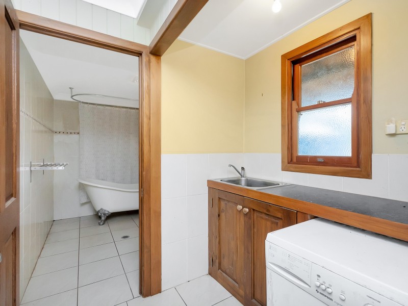 6 Cameron Road, Coominya QLD 4311