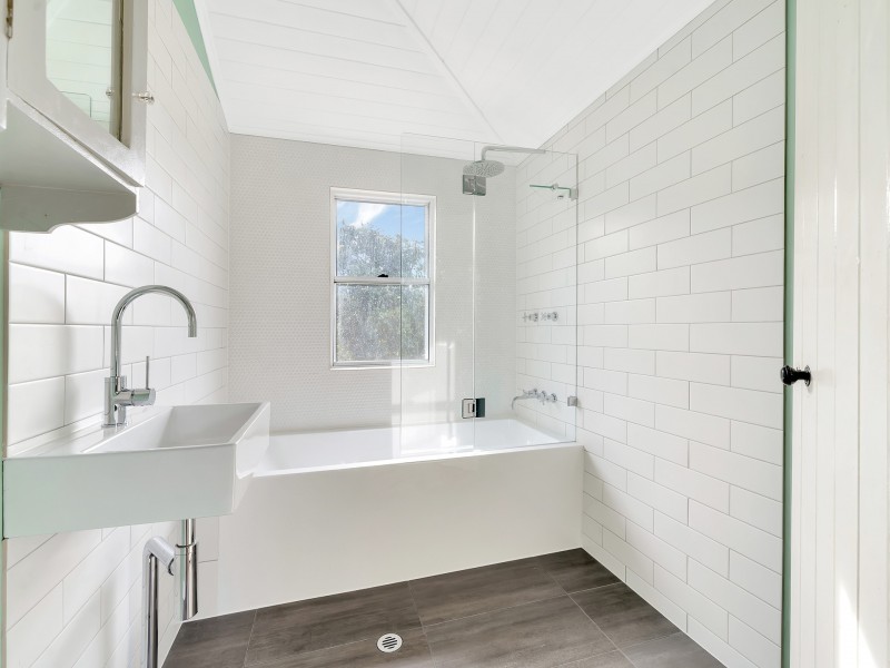 536 Esk Crows Nest Road, Biarra QLD 4313