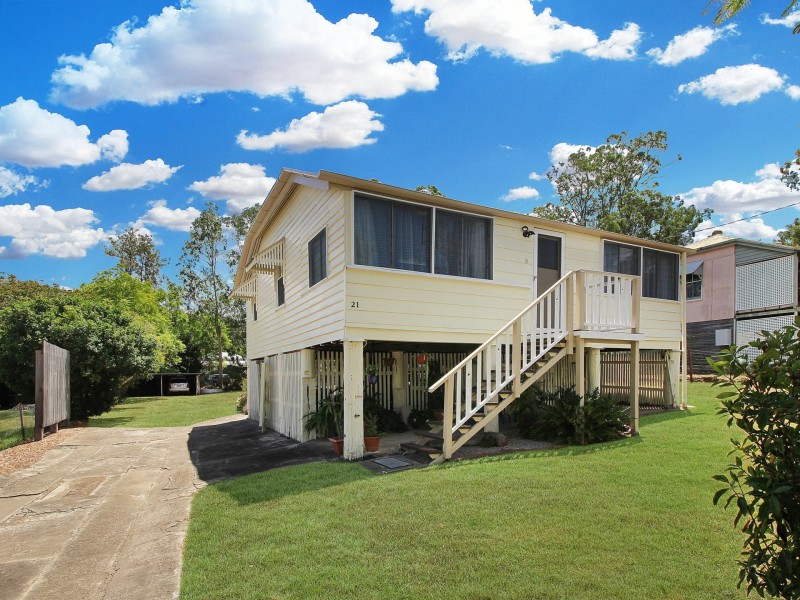 21 William Street, Linville QLD 4306