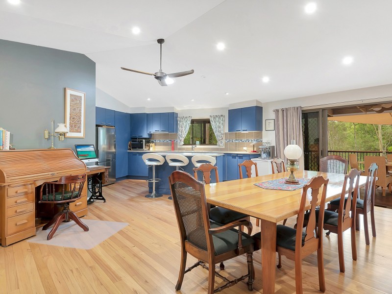 19 Middle Street, Esk QLD 4312