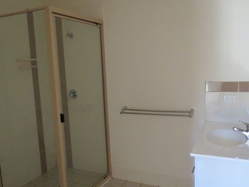 2/67 East Street, Esk QLD 4312