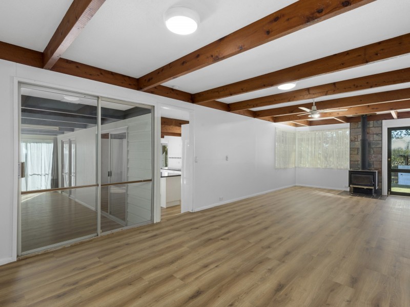 16 Mangerton Street, Toogoolawah QLD 4313