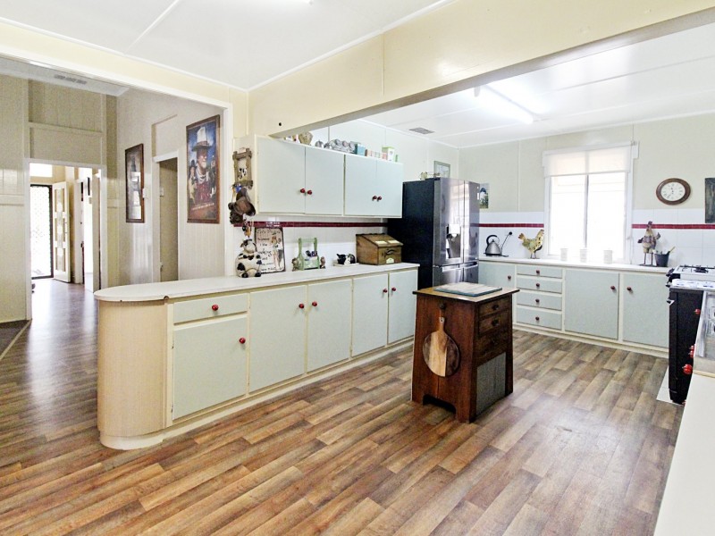 14 George Street, Toogoolawah QLD 4313