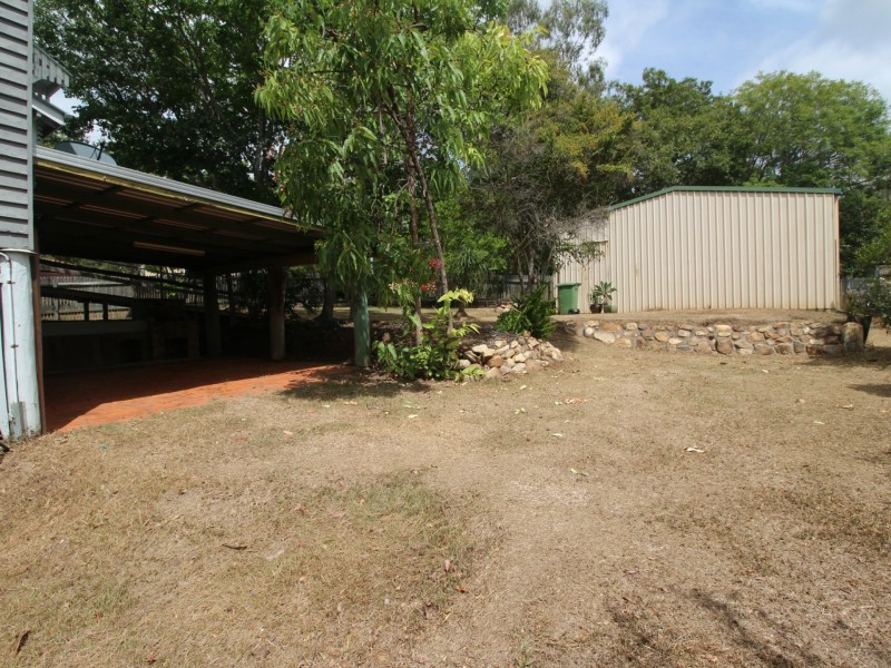35 Down Street, Esk QLD 4312