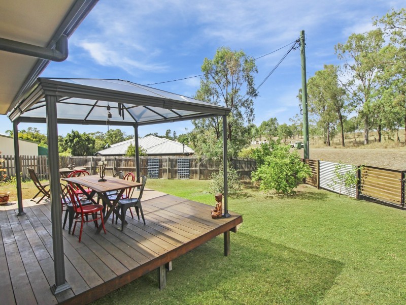101 Fulham Street, Toogoolawah QLD 4313