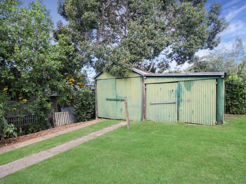 24 Elizabeth Street, Esk QLD 4312