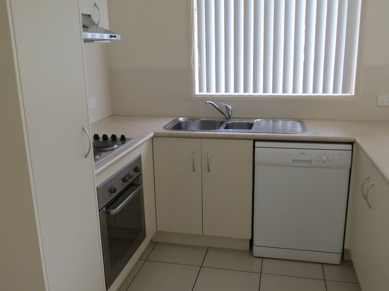 3/67 East Street, Esk QLD 4312