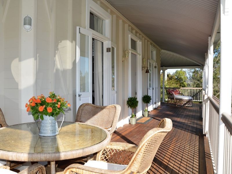2 South Street, Esk QLD 4312