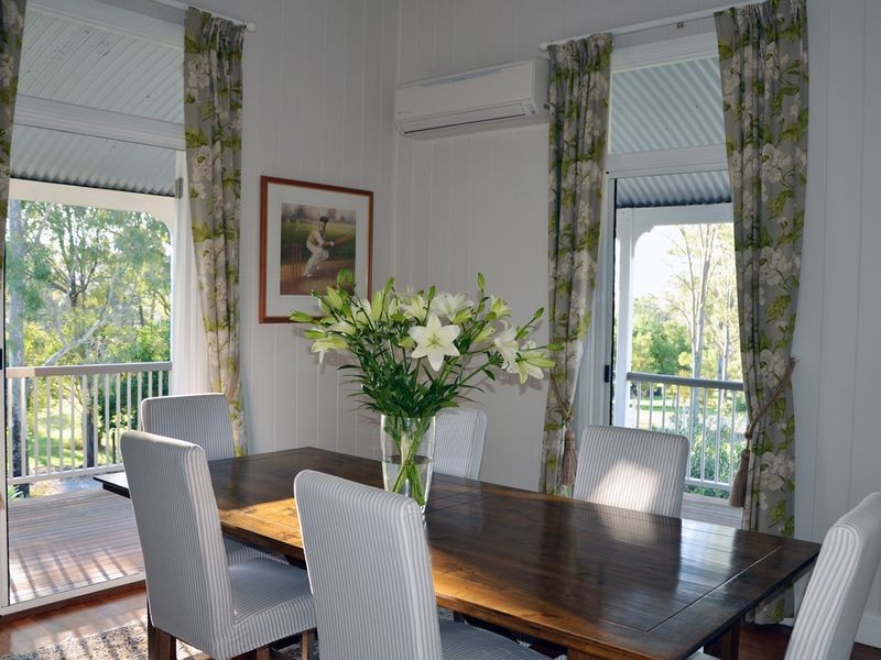 2 South Street, Esk QLD 4312