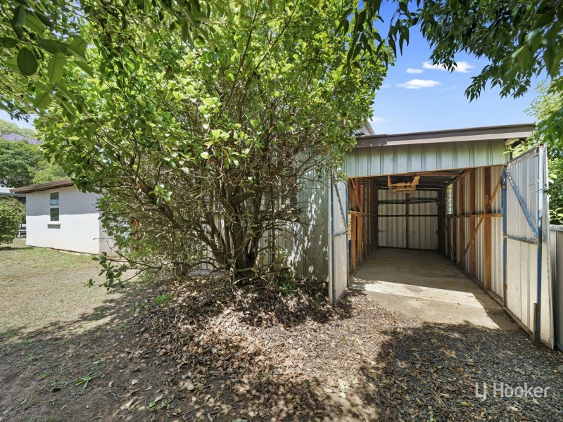 24 Sutton Street, Blackbutt QLD 4306