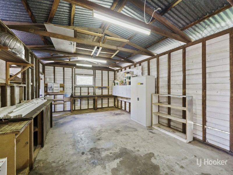 24 Sutton Street, Blackbutt QLD 4306