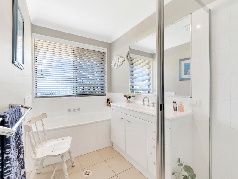 6 Keeley Place, Esk QLD 4312