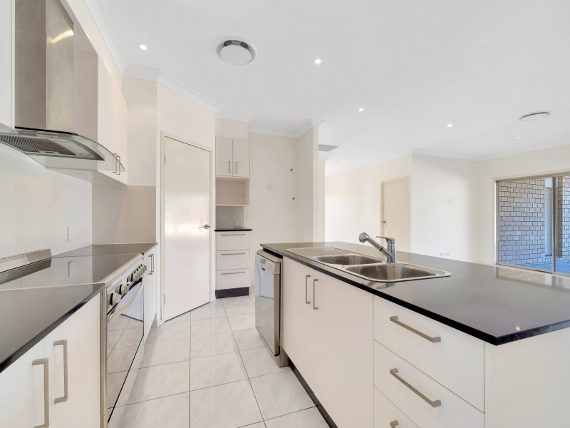 58 Honeywood Drive, Fernvale QLD 4306